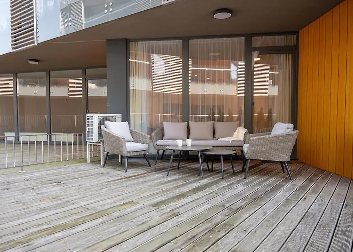 Cohost I City Center Apt With Terrace